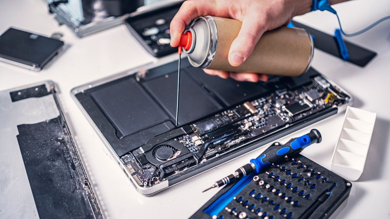 iPad Screen Repair: How Much Does It Cost?